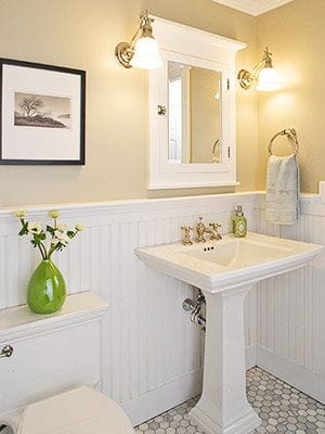 small bathroom beadboard | that Iām overwhelmingly attracted to white bathrooms, with beadboard ...