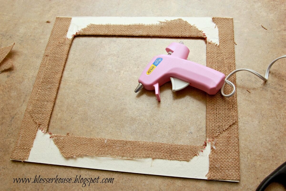 How to Make a Pottery Barn KnockOff Burlap Mat Bless'er House
