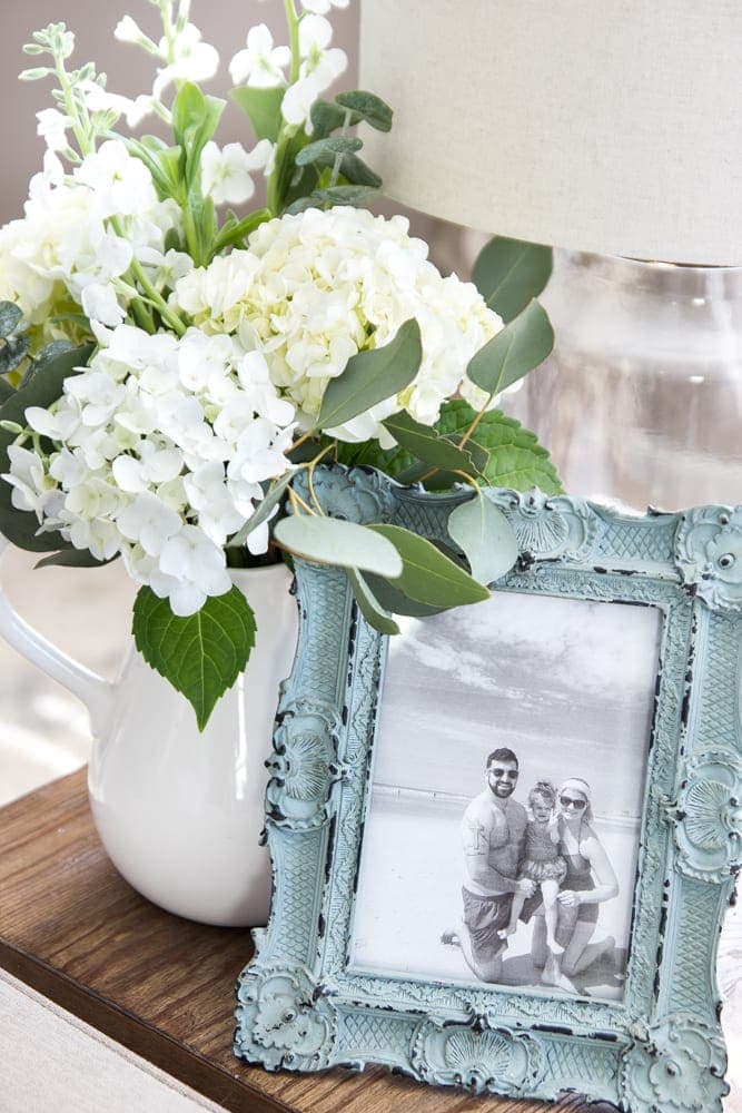 Where to Buy Inexpensive Flowers and Greenery Bless'er House