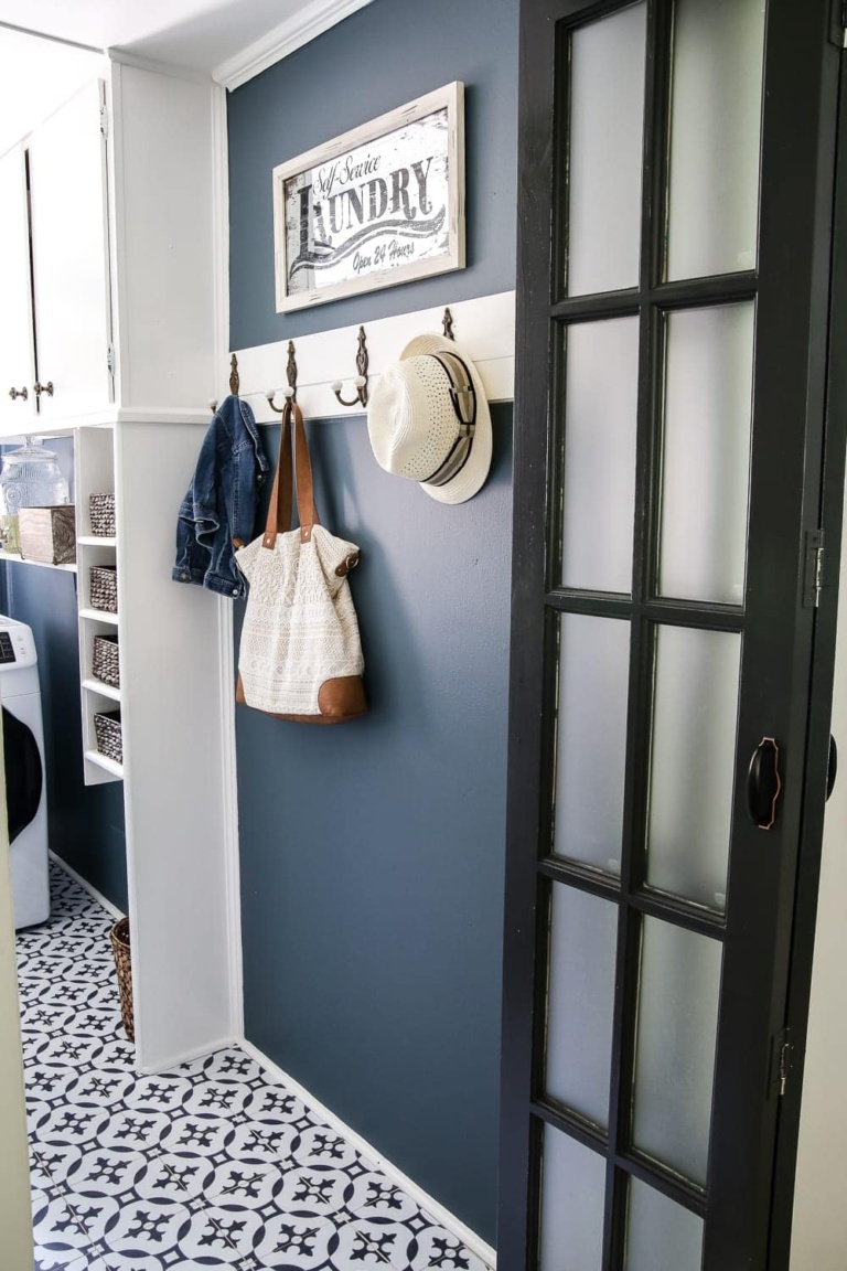 28 Creative DIY Wall Decor Ideas for Your Blank Walls - Bless'er House