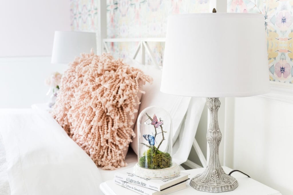 must-have thrift store staple : old lamps