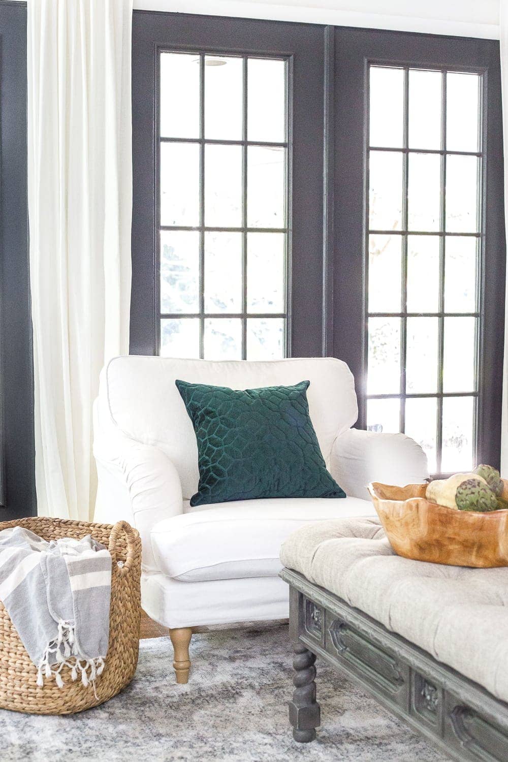 Money-saving decorating tips for adding coziness and texture to a space for fall decor without having to shop for it. 
