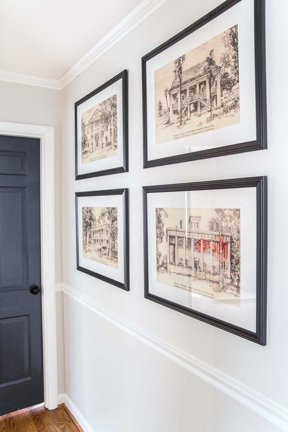 A set of 4 architectural printable art of Southern Antebellum mansions perfect to mat and frame for an antique feel anywhere in your home. #architecturalprints #architecturalart #freeprintableart #freeprintables #freeart #walldecor #hallway