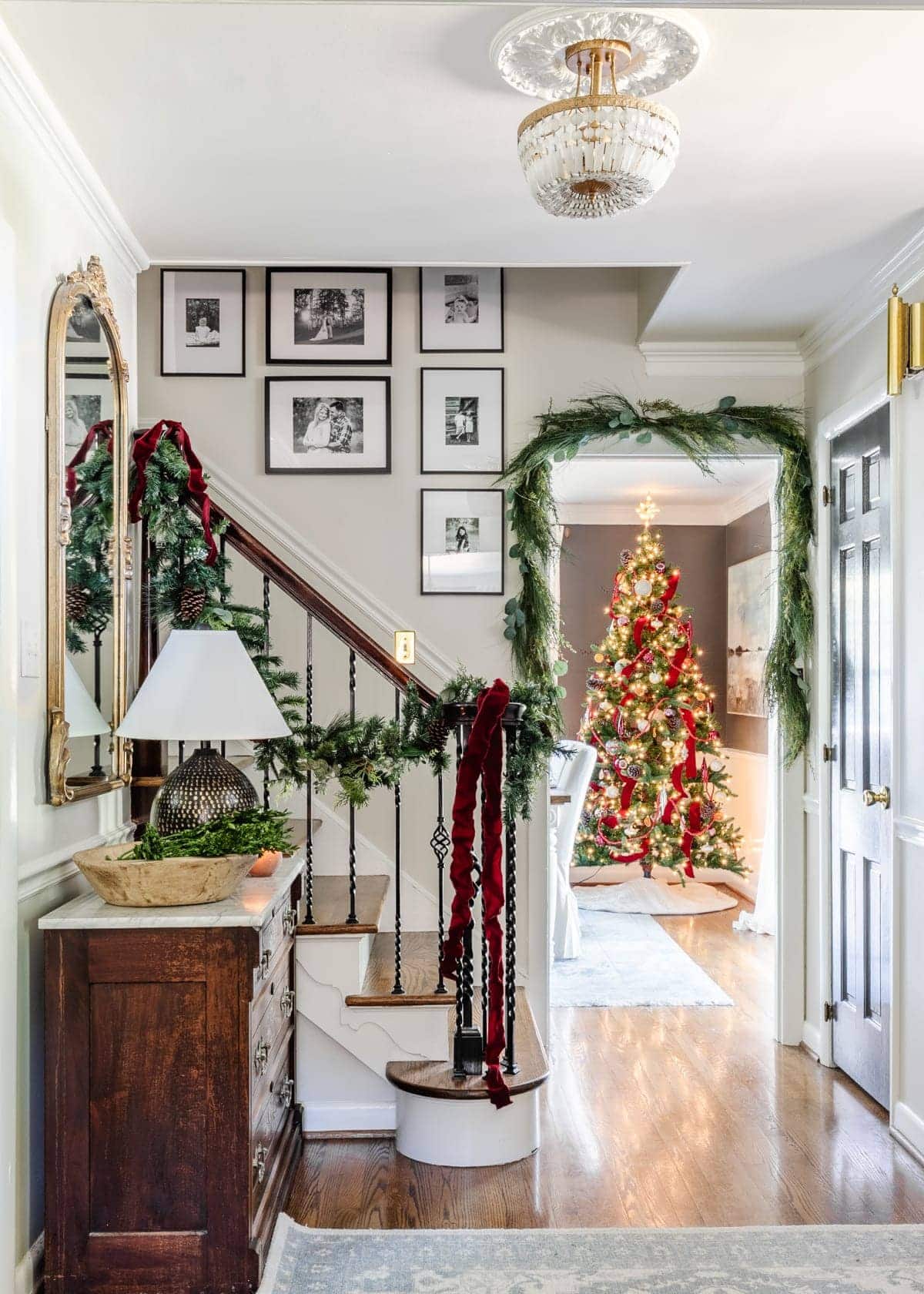 how to hang doorway garland inside with no damage for Christmas