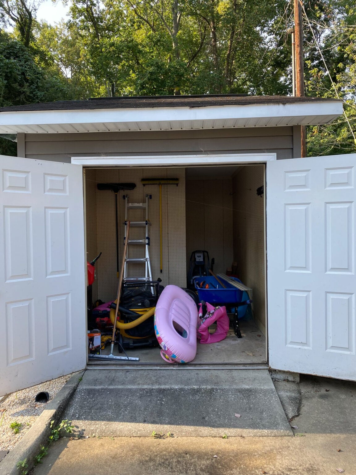 Guide: Budget Ideas to Turn a Shed Into a Home Gym - Bless'er House