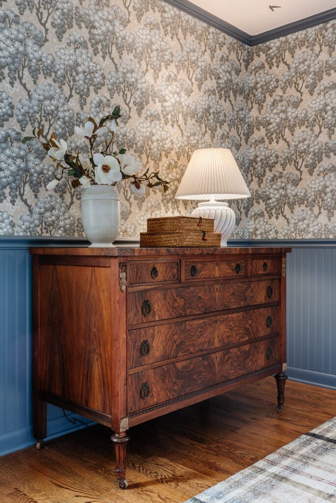 Best Places to Do Antique Shopping Online for Furniture and Home Decor ...