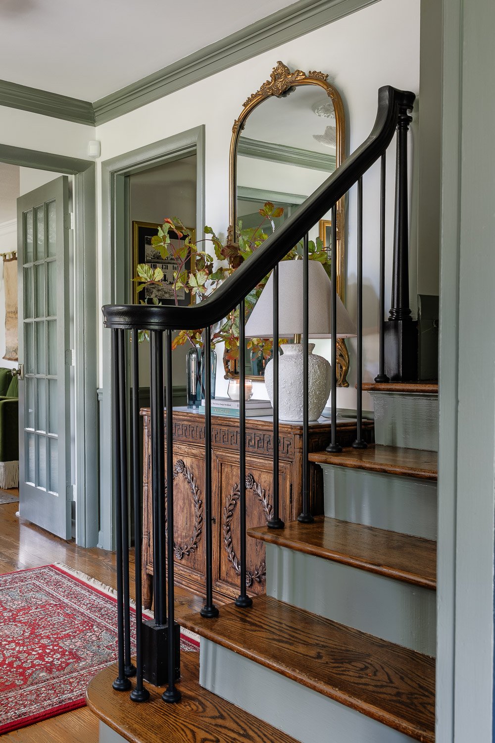 modern traditional foyer decorating ideas with painted stair risers