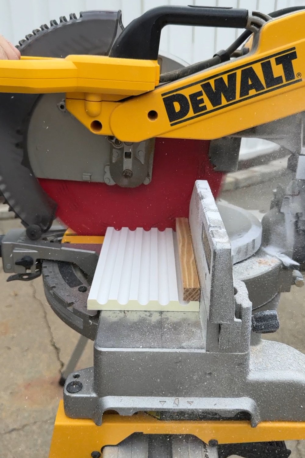 cutting fluted trim for mantel