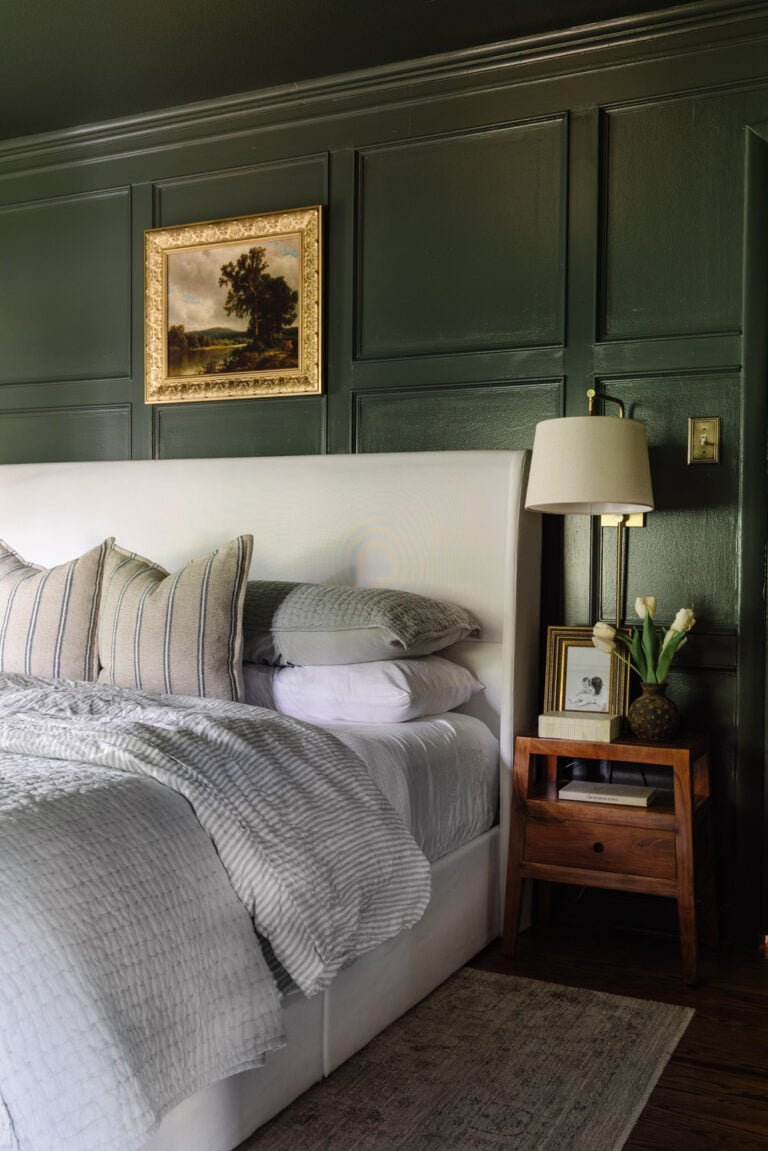 benjamin moore vintage vogue olive green bedroom