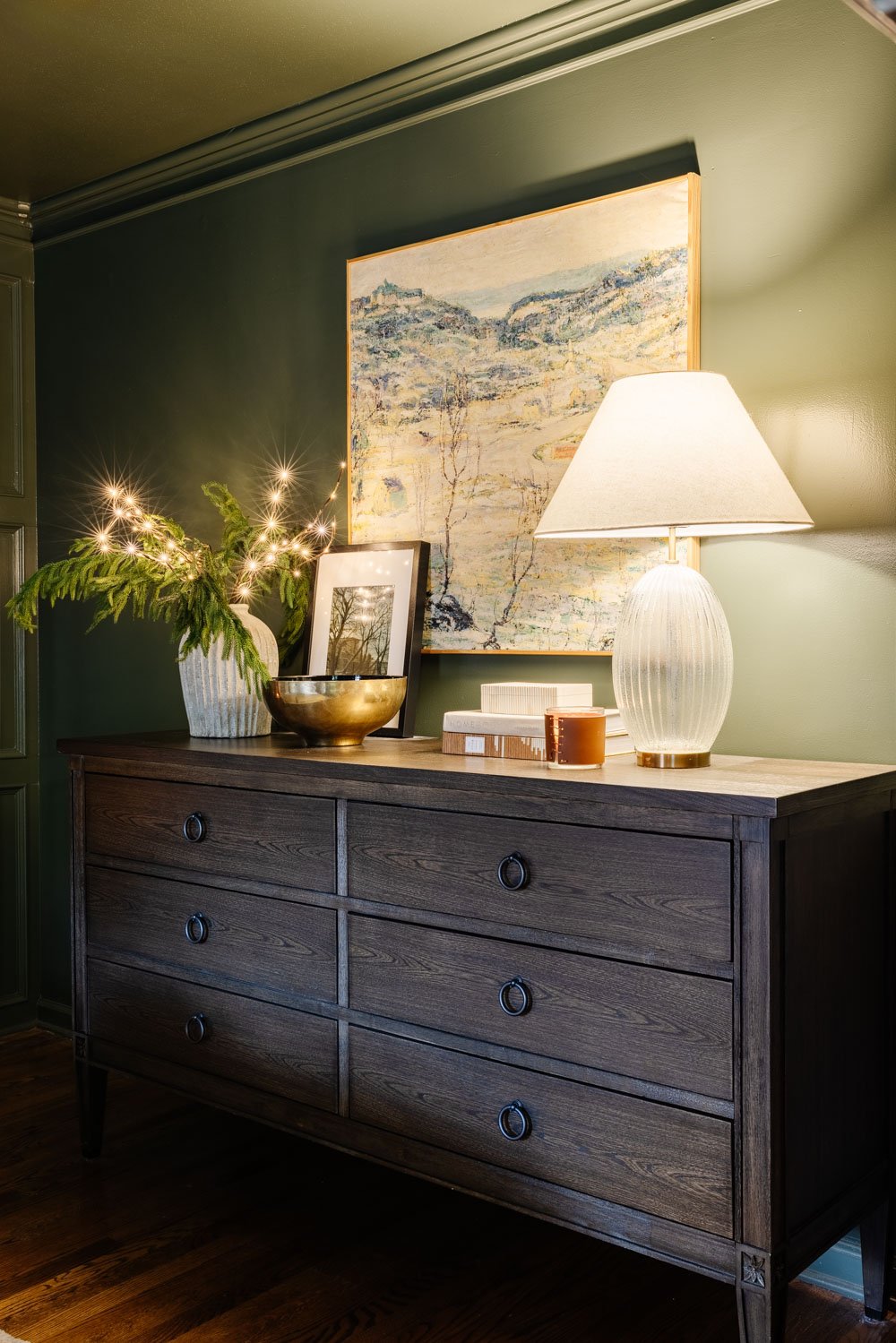 modern traditional cozy Christmas home decor tour