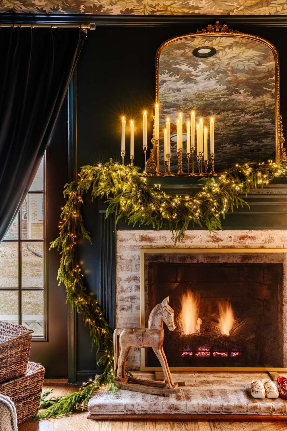 modern traditional cozy Christmas home decor tour