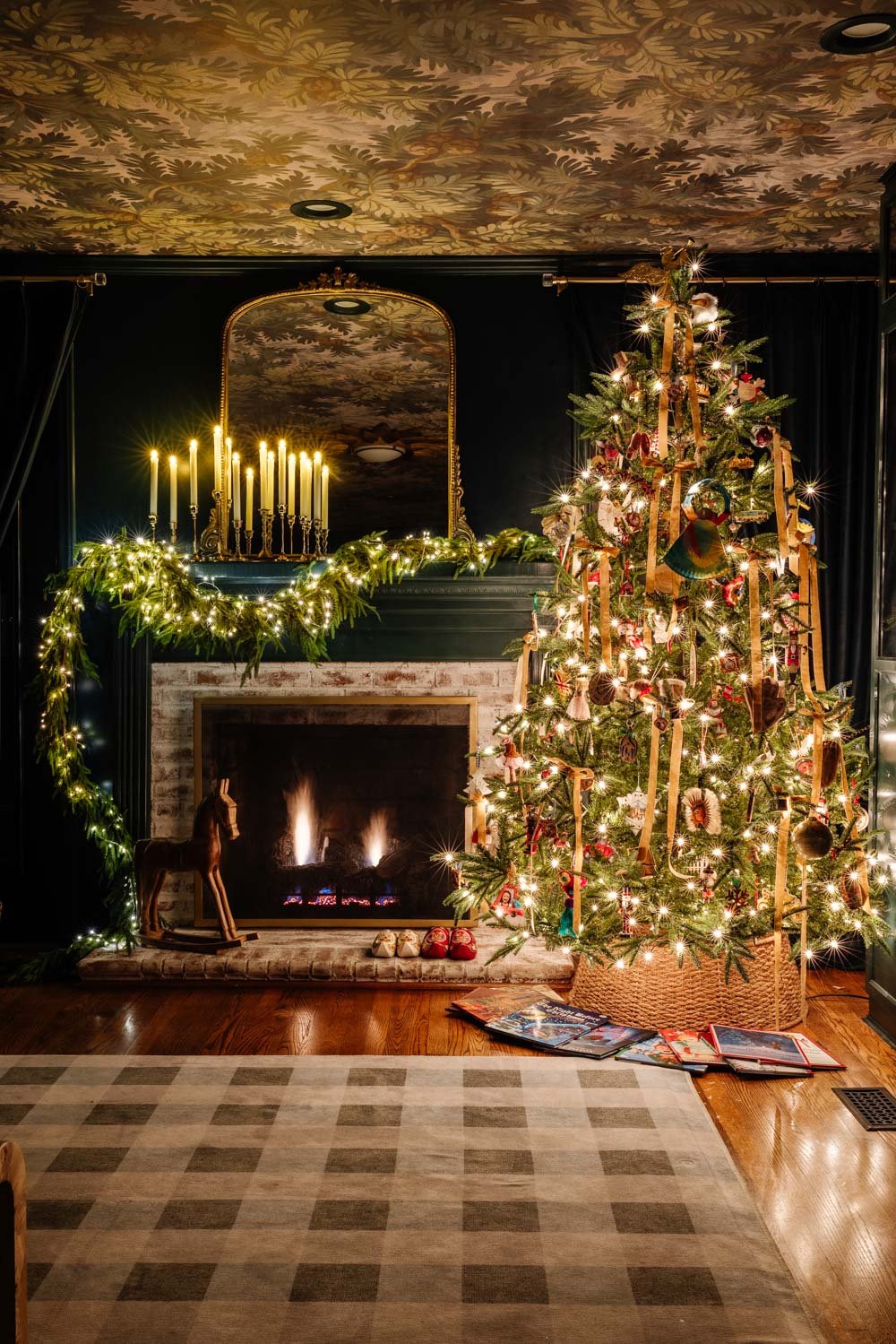 modern traditional candlelight christmas home tour