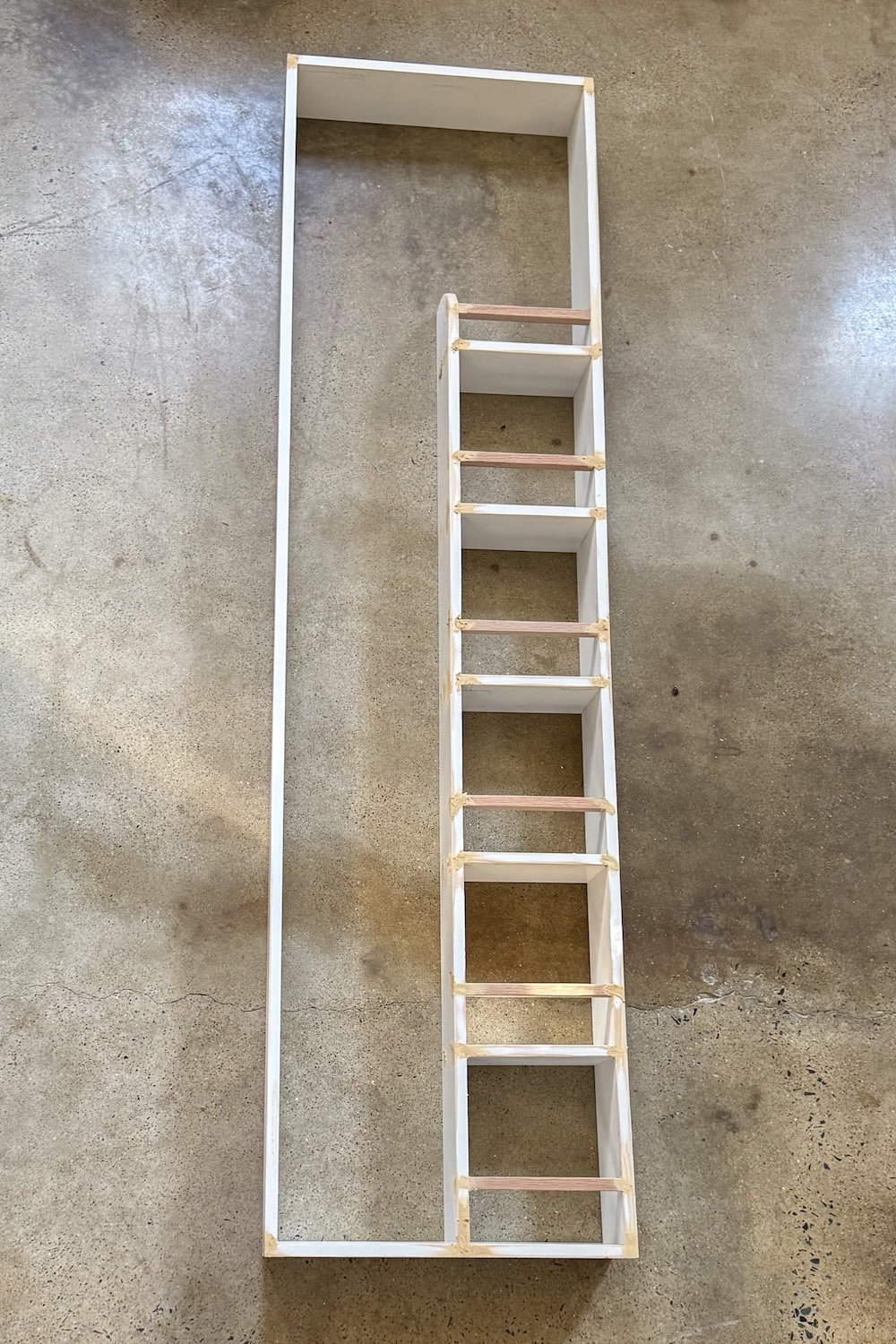 hidden broom cupboard diy