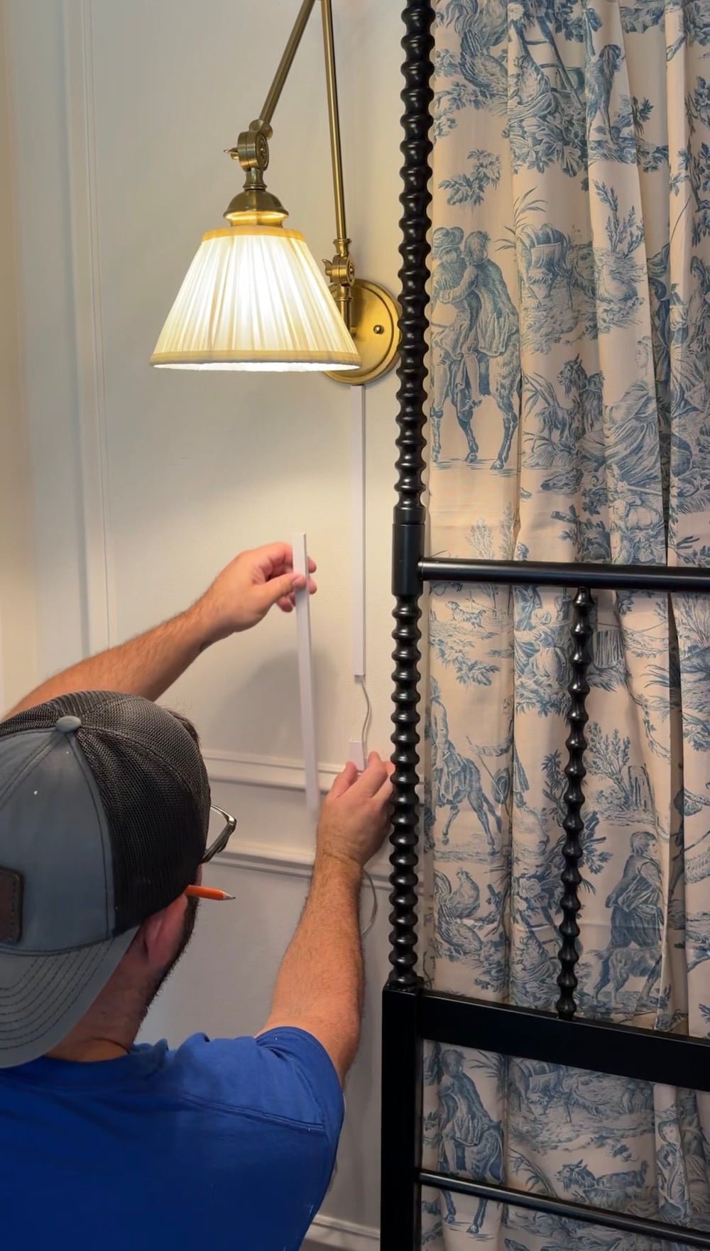 How to Layer Lighting Like an Interior Designer