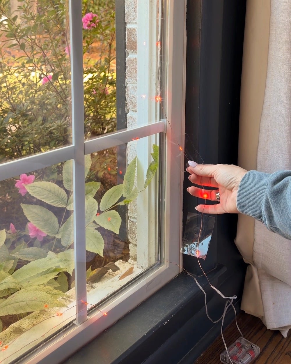 diy halloween window decorations